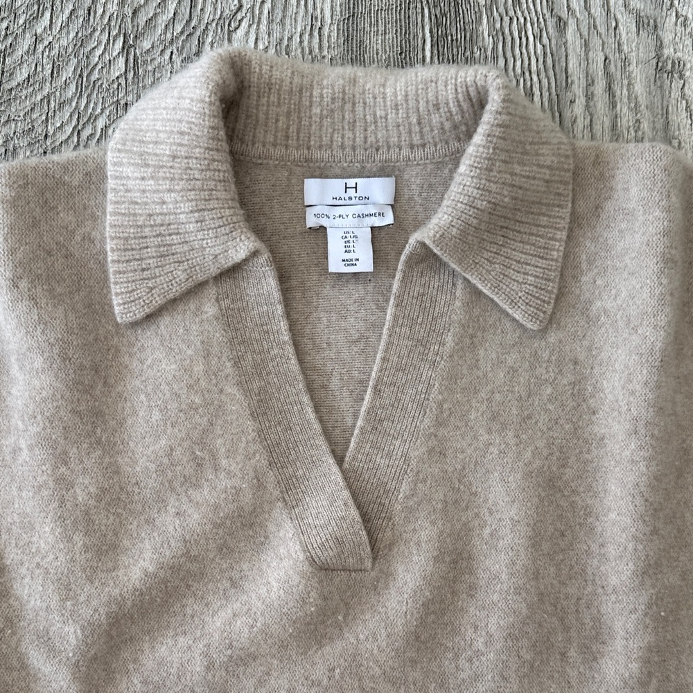 Halston Heritage V-Neck Cashmere Polo Sweater in Beige sz L - Picture 2 of 12